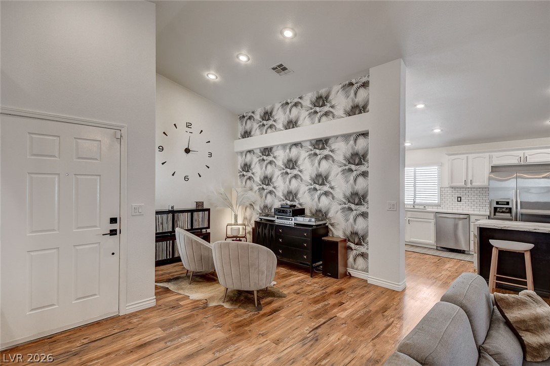 236 Misty Garden Street Property Photo 15