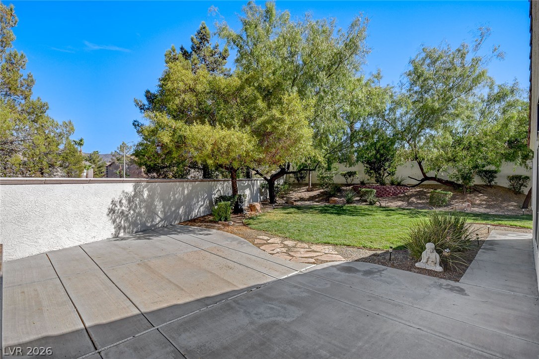 236 Misty Garden Street Property Photo 51