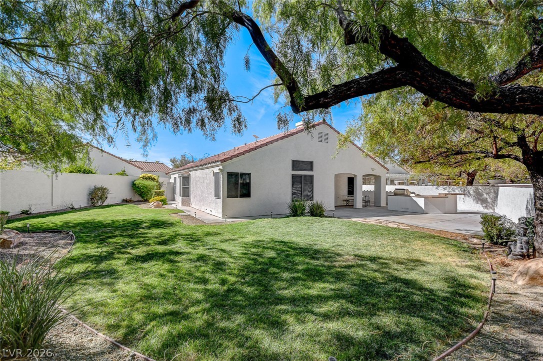 236 Misty Garden Street Property Photo 60