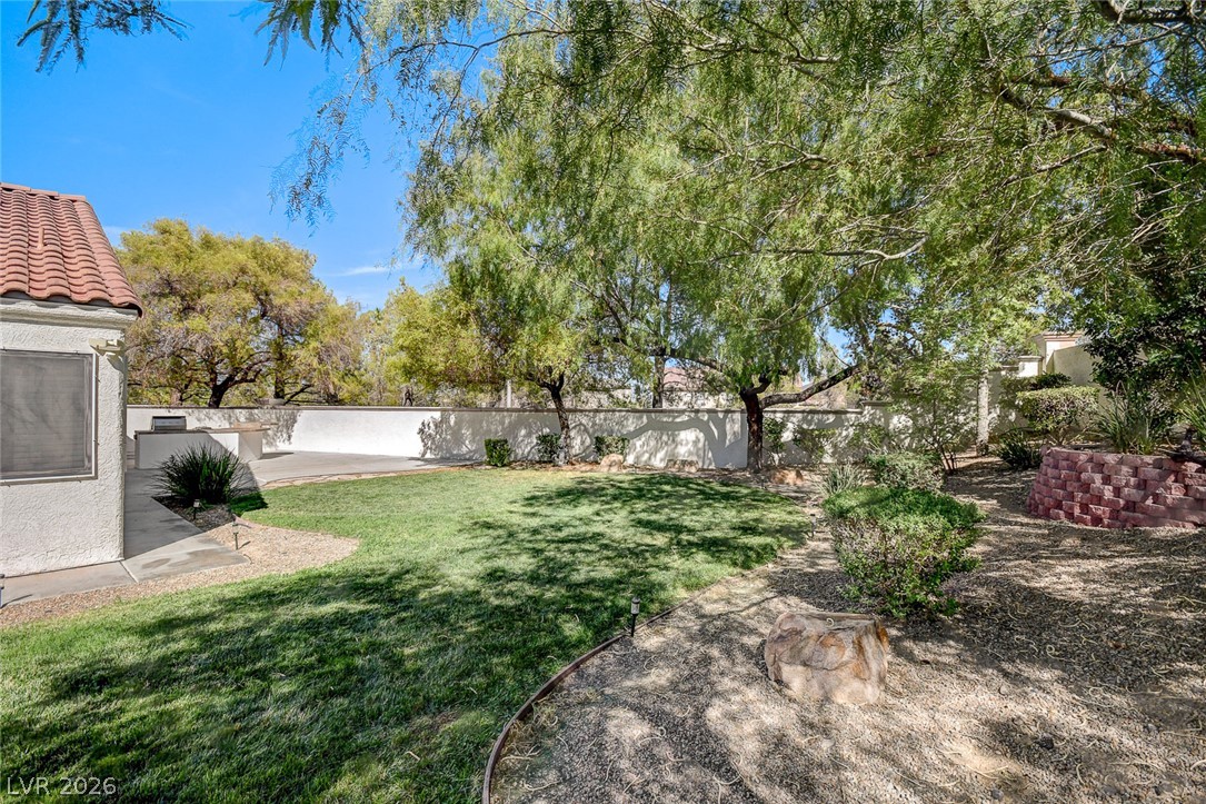 236 Misty Garden Street Property Photo 62