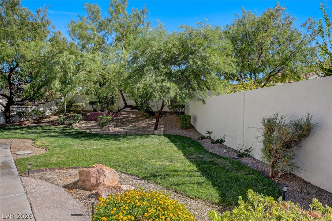 236 Misty Garden Street Property Photo 64
