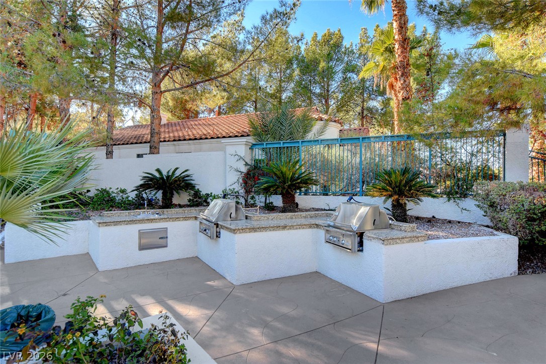 236 Misty Garden Street Property Photo 73