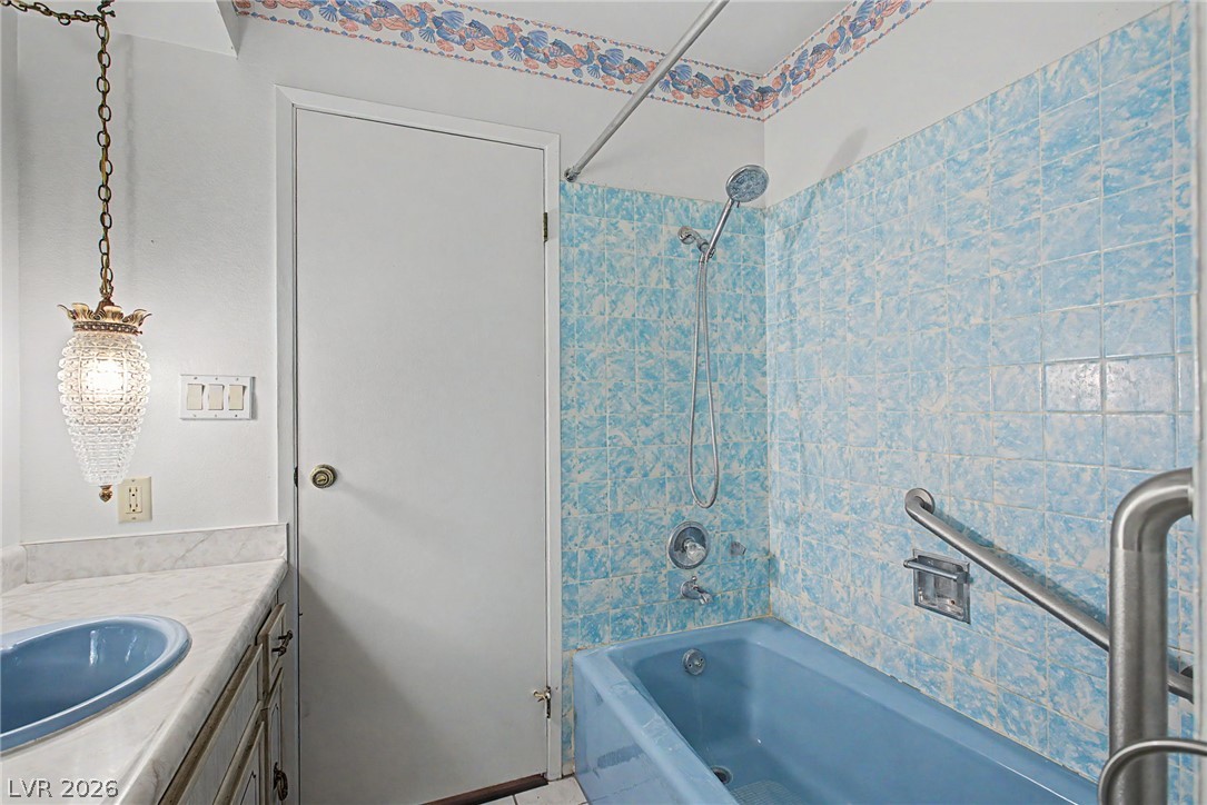 7264 Eldora Avenue Property Photo 45