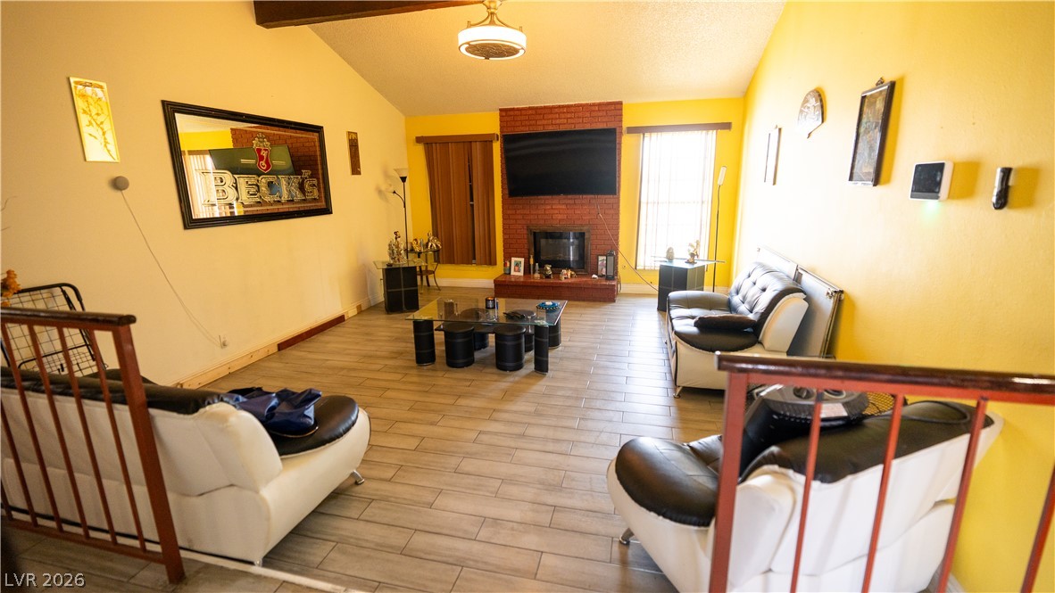 3760 La Junta Drive Property Photo 4