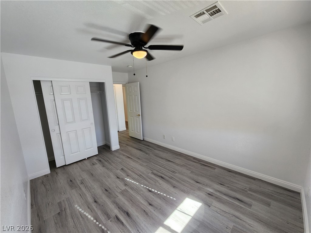 9106 Sheffield Garden Avenue Property Photo 9