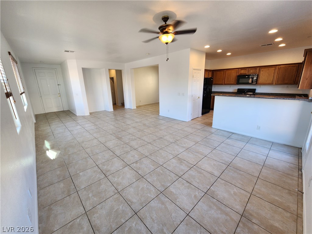 9106 Sheffield Garden Avenue Property Photo 22