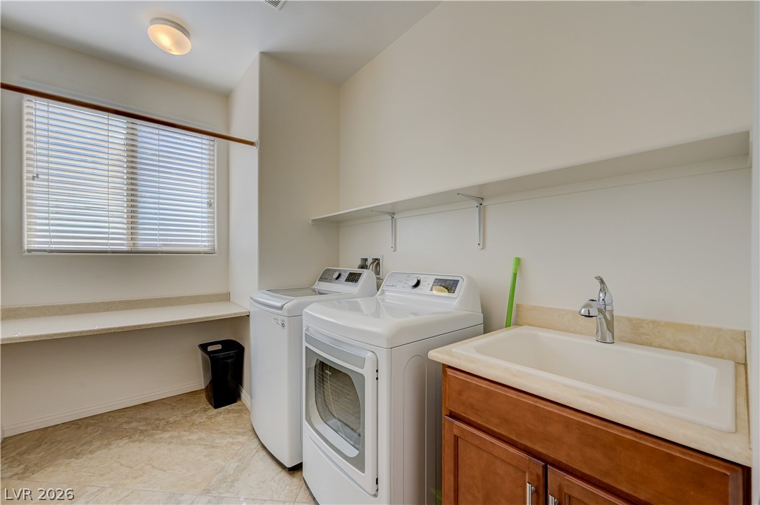 1637 Blue Cliffs Avenue Property Photo 30