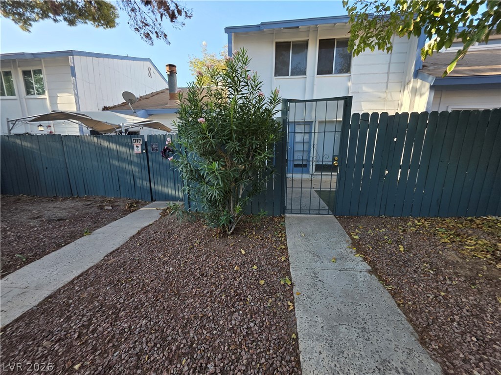 4232 Kona Coast Way Property Photo 1