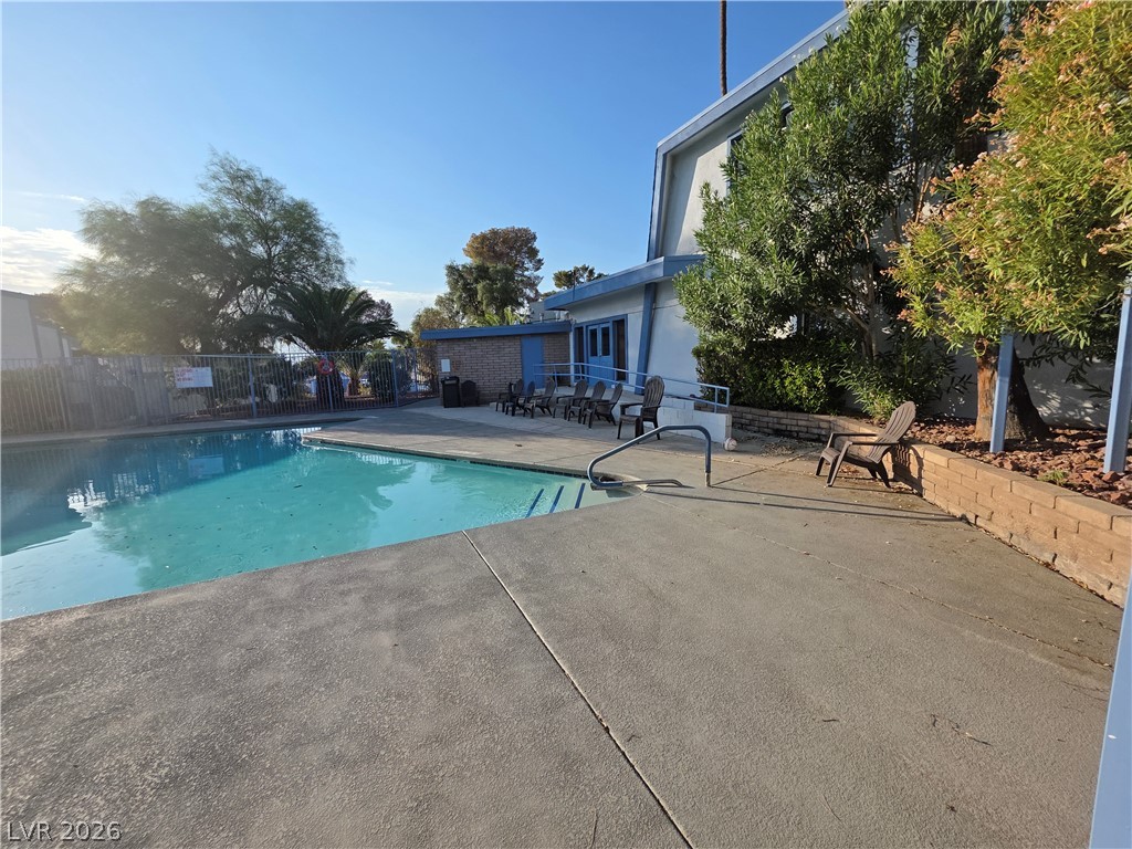 4232 Kona Coast Way Property Photo 9