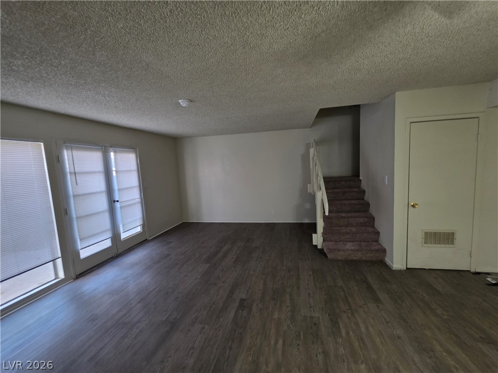 4232 Kona Coast Way Property Photo 18