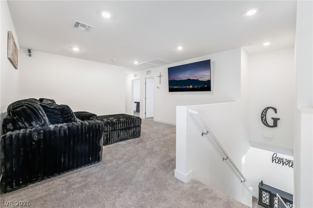 670 Tranquil Bay Court Property Photo 19