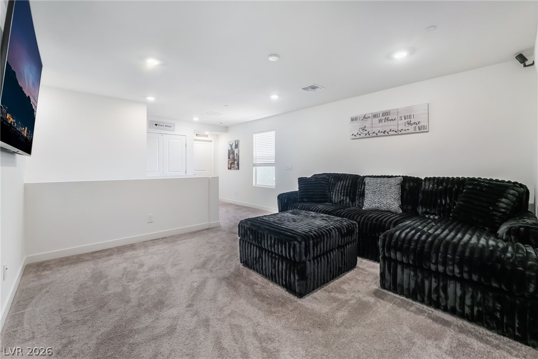 670 Tranquil Bay Court Property Photo 20
