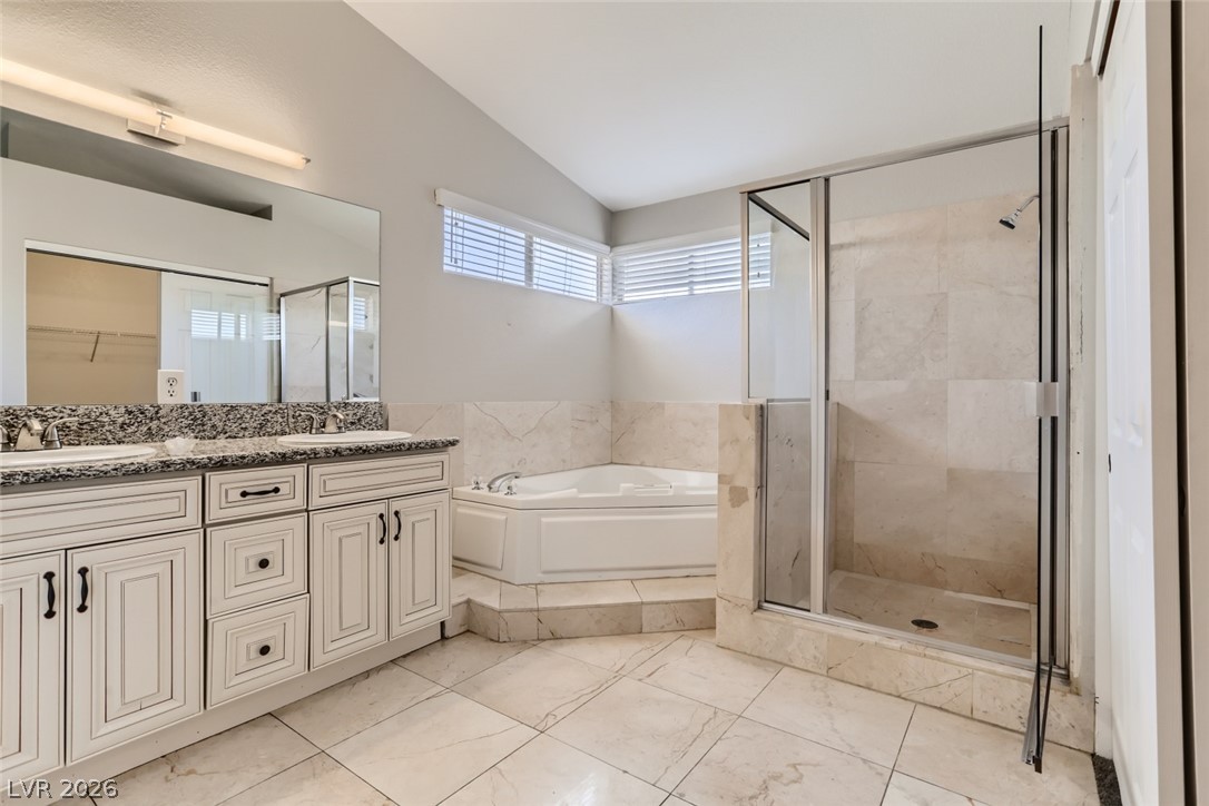 7980 Boardwalk Way Property Photo 7