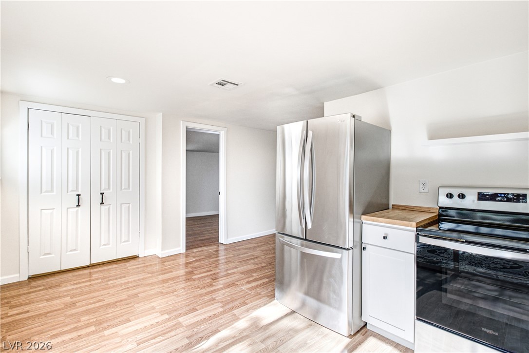 636 Avenue C Property Photo 11