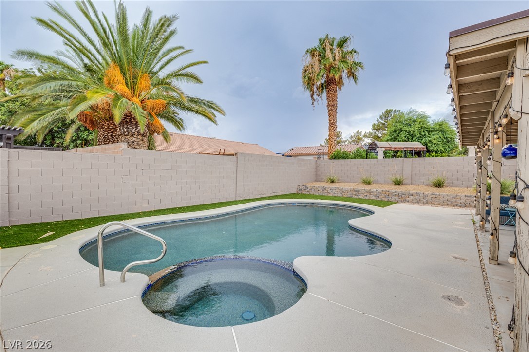 3249 Palmdesert Way Property Photo 35