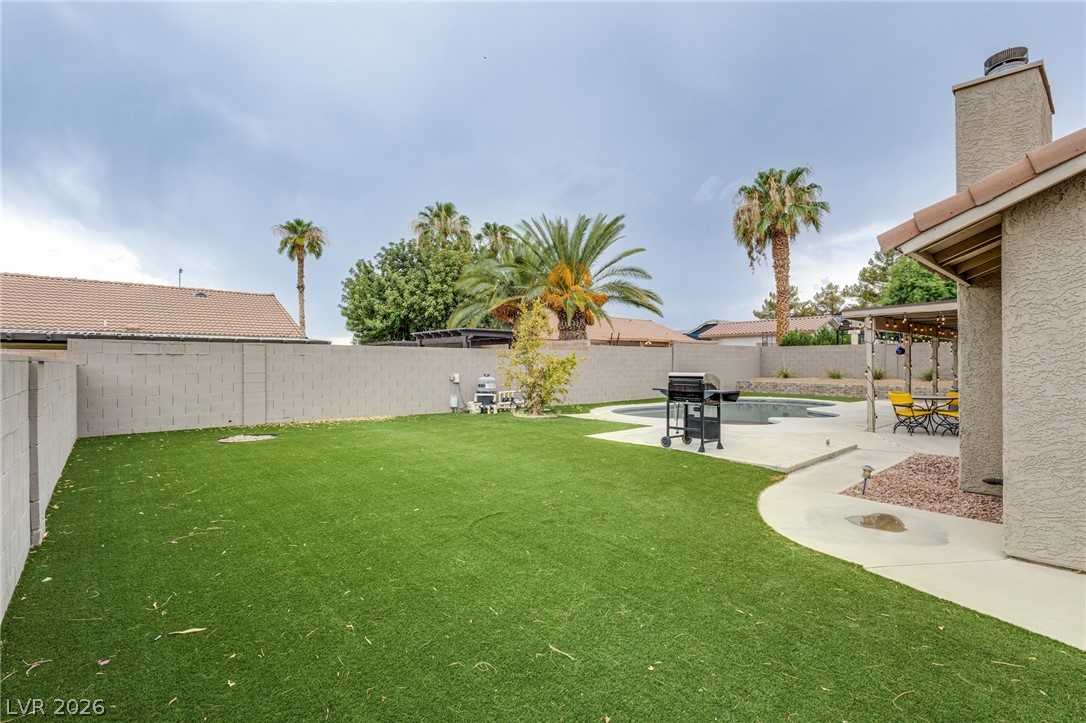 3249 Palmdesert Way Property Photo 40
