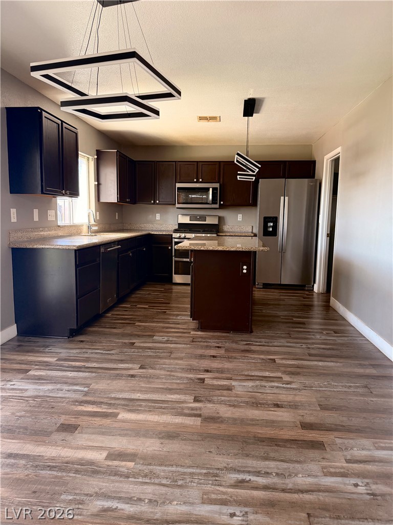 5542 Black Sea Court Property Photo 9