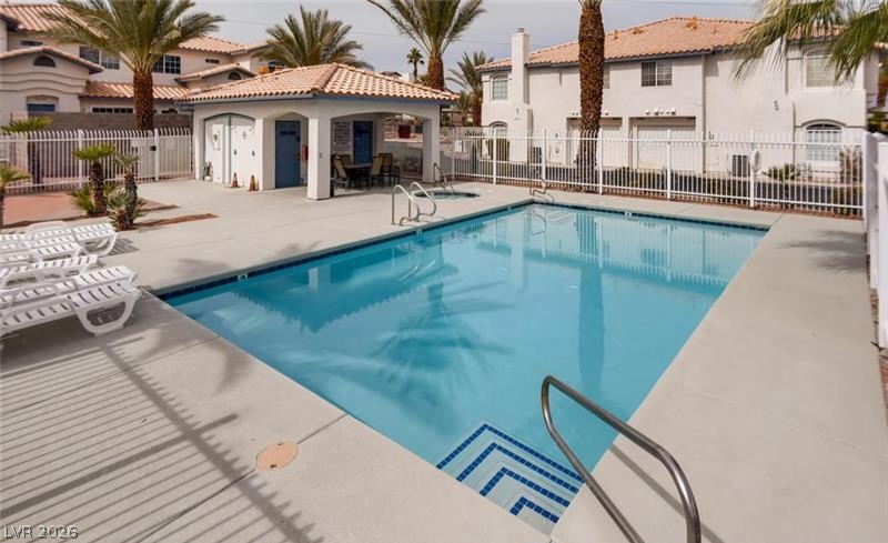 8201 Midnight Star Court Property Photo 4