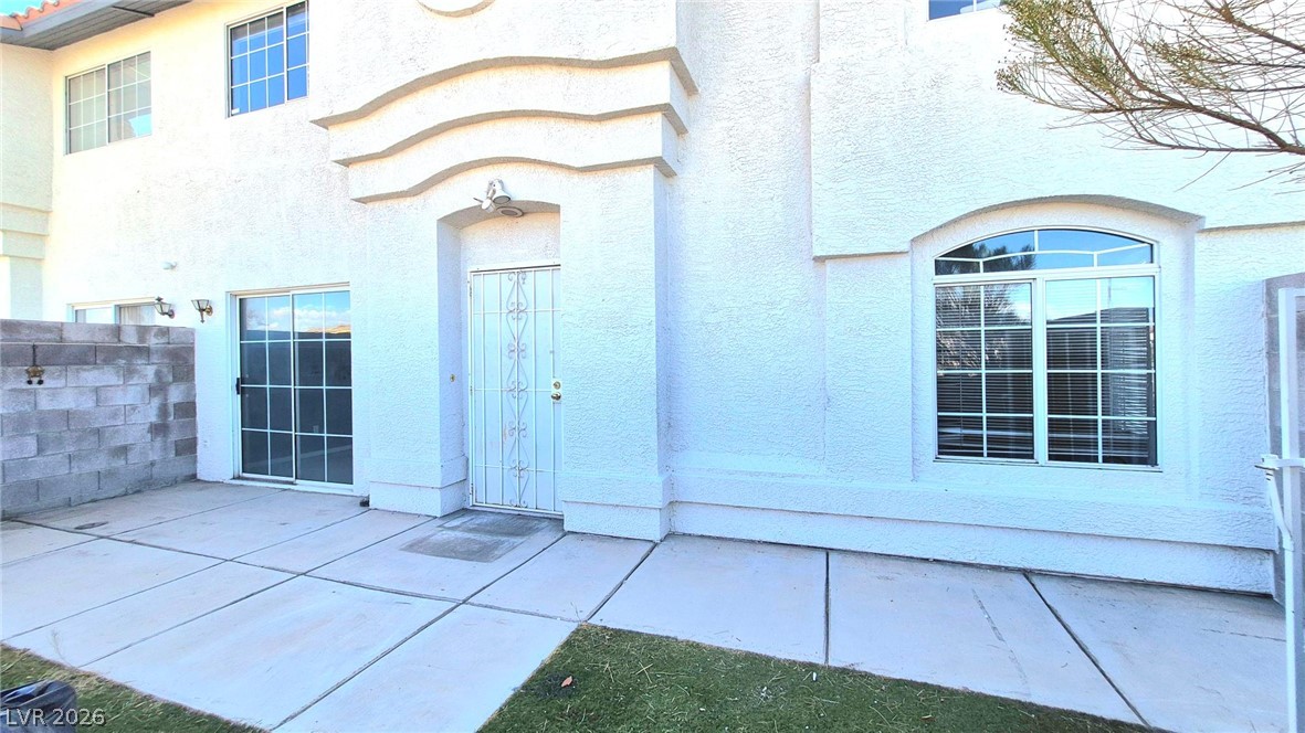 8201 Midnight Star Court Property Photo 5