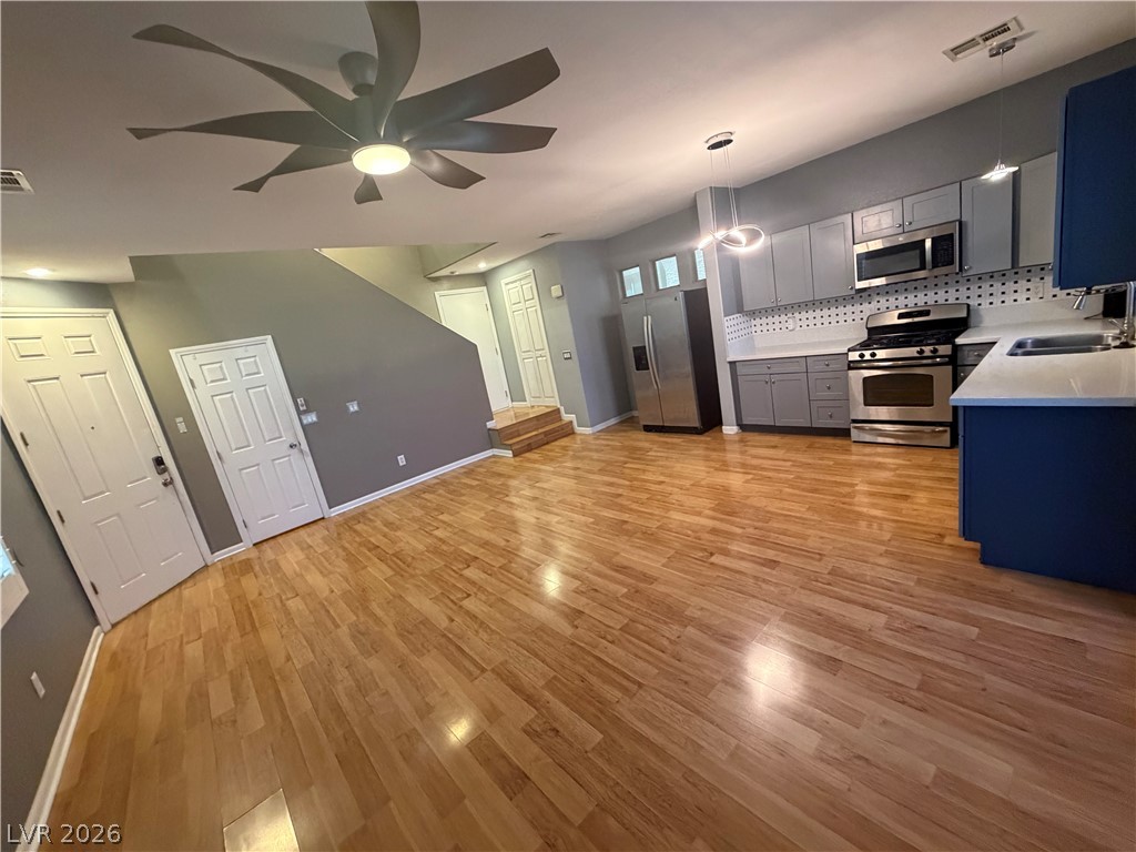 8304 Strawberry Spring Street Property Photo 14