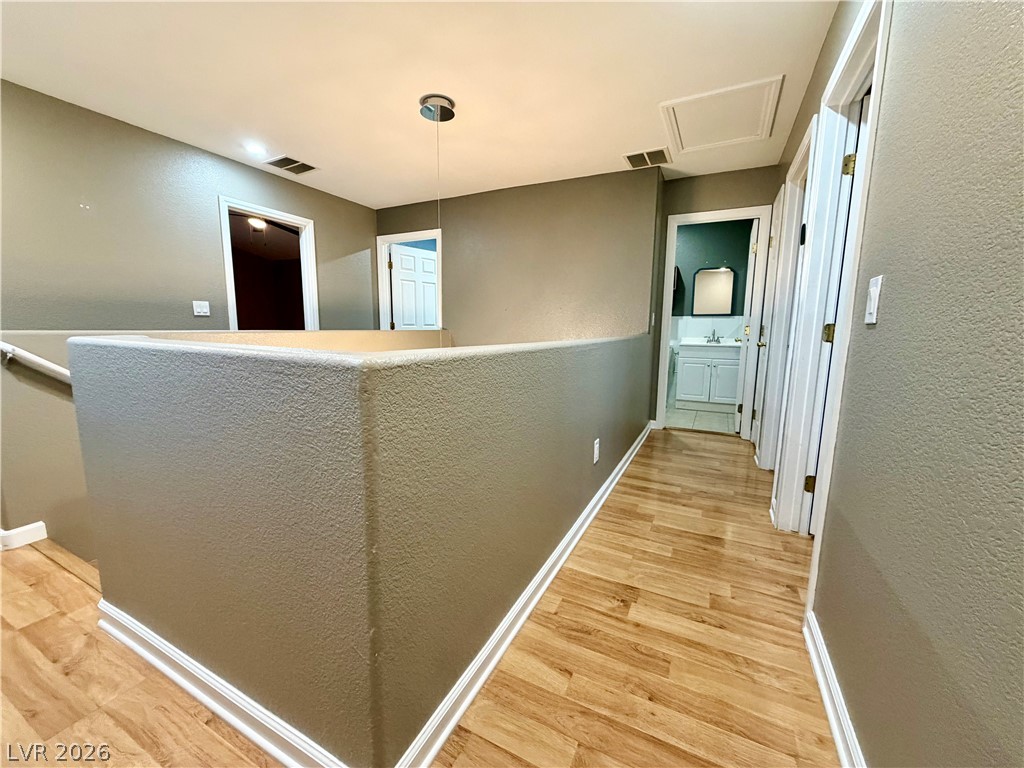 8304 Strawberry Spring Street Property Photo 25