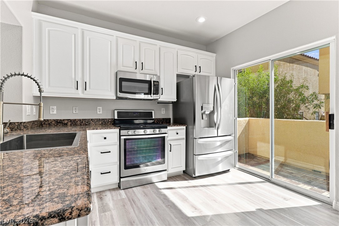 10590 Longoria Garden Street Property Photo 7