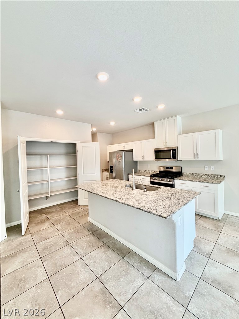 8279 Palladium Street Property Photo 8