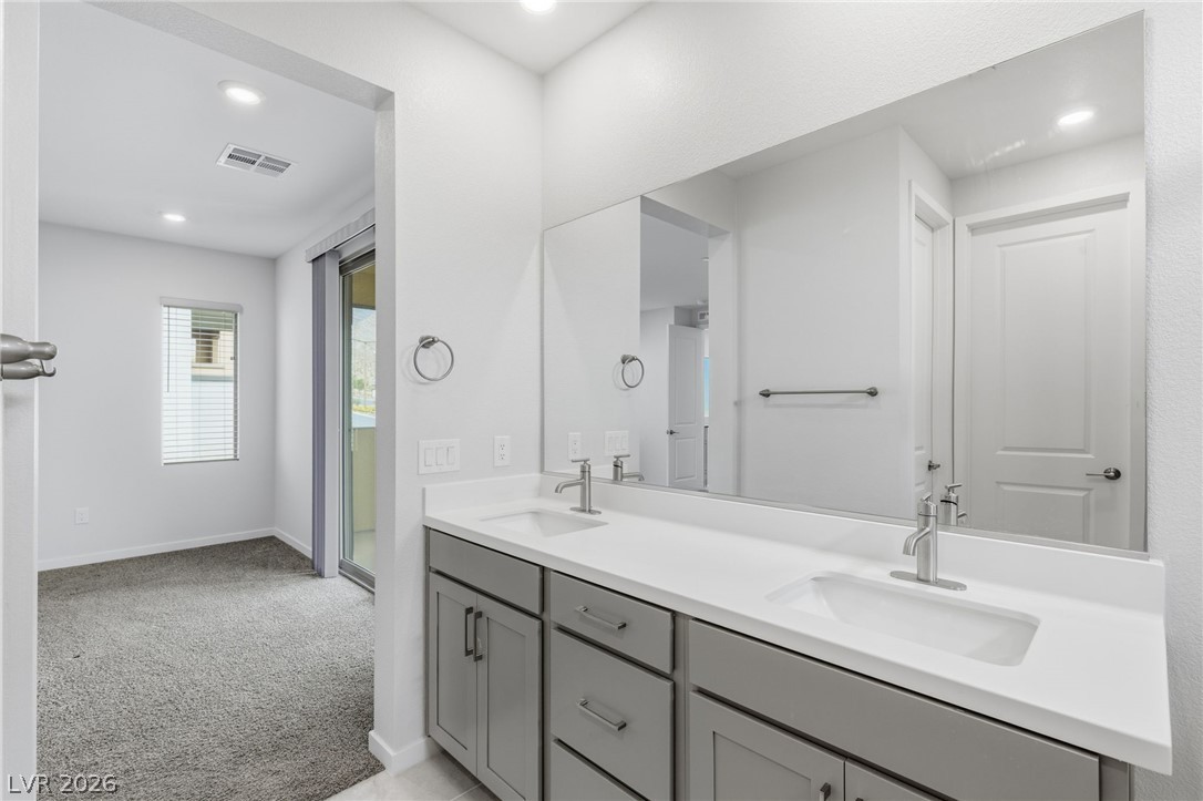 11576 Desert Hollow Avenue Property Photo 19