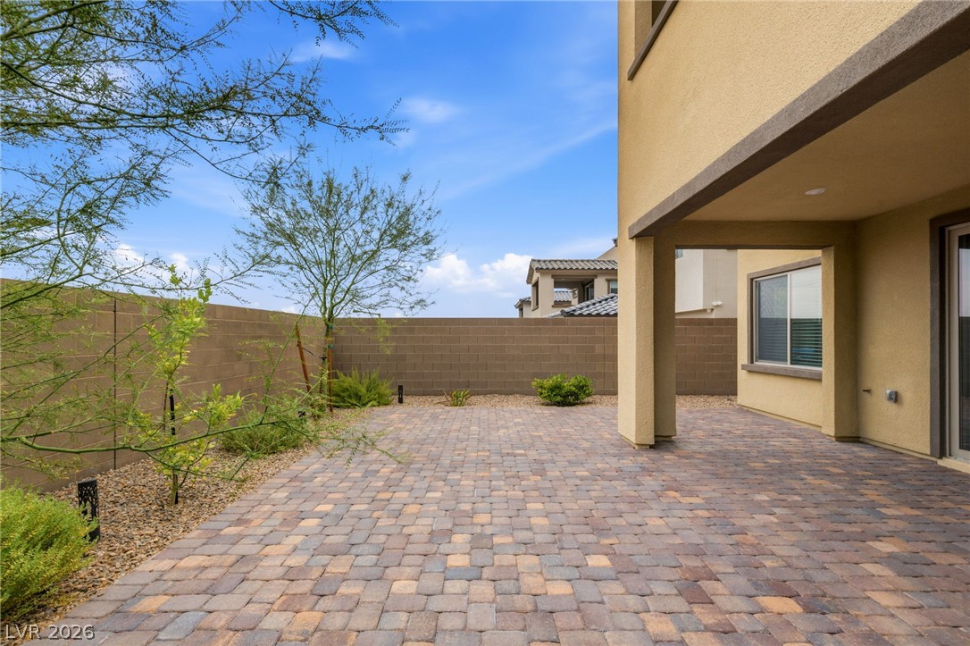 11576 Desert Hollow Avenue Property Photo 32