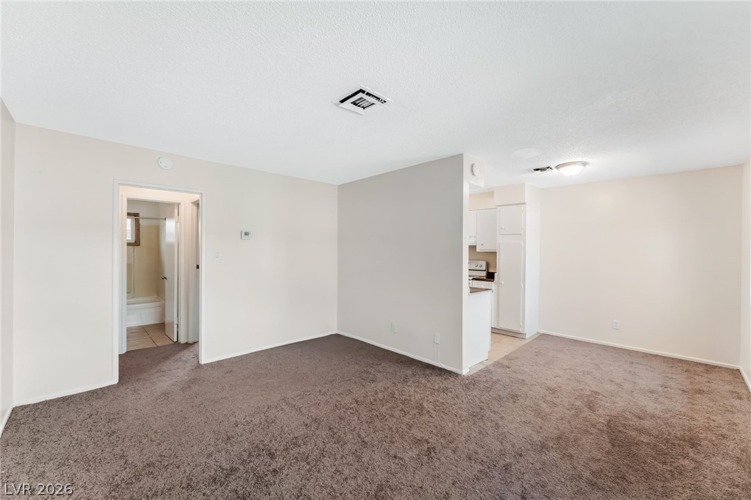 2601 Cedar Avenue Property Photo 9