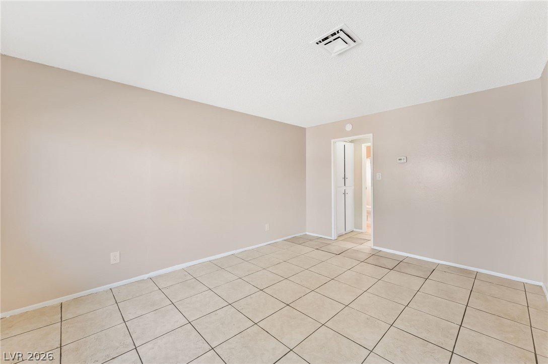 2609 Cedar Avenue Property Photo 8