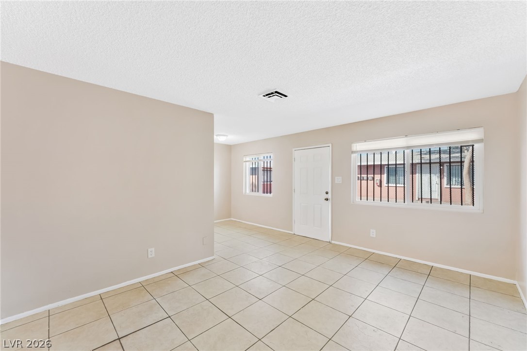 2609 Cedar Avenue Property Photo 10