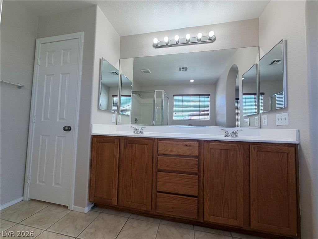 9852 Twilight Walk Avenue Property Photo 26