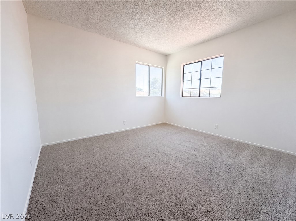 3152 Viewcrest Avenue Property Photo 11