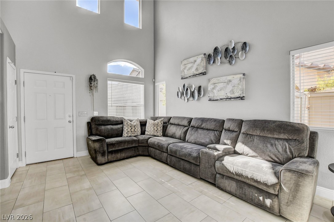 5974 Banbury Heights Way Property Photo 11