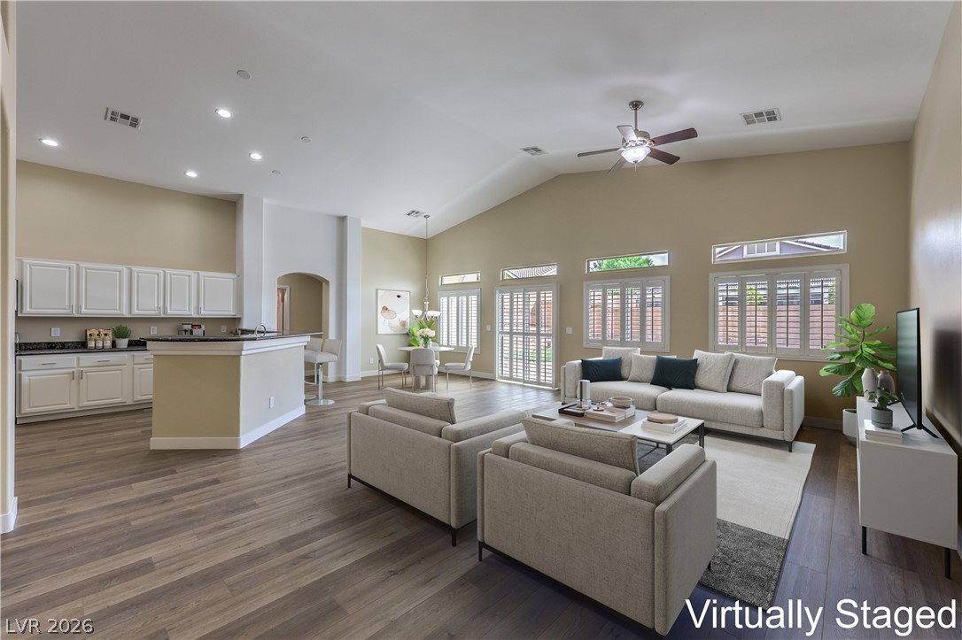 5924 Bullboat Court Property Photo 5
