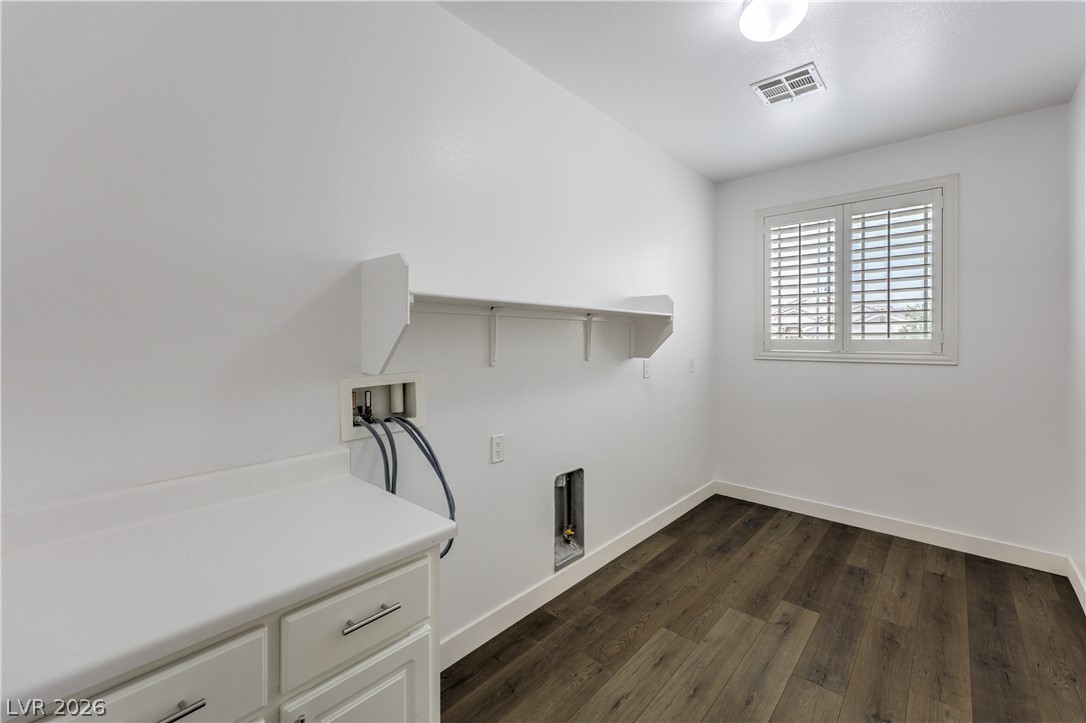 5924 Bullboat Court Property Photo 28
