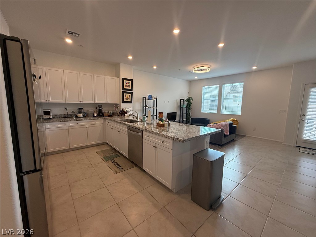 6131 Garden Oasis Street Property Photo 13