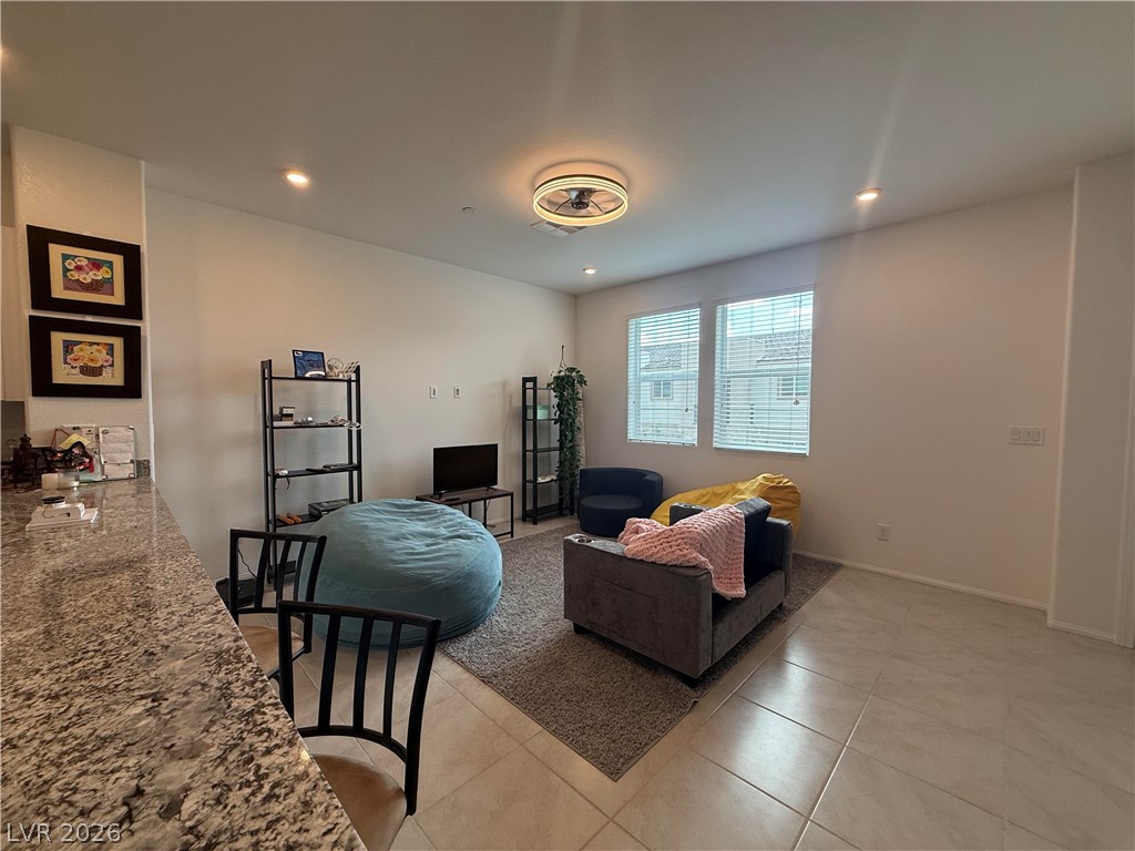 6131 Garden Oasis Street Property Photo 16