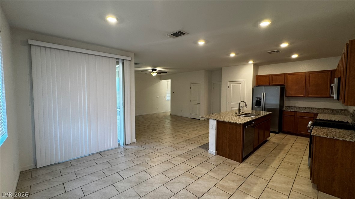 7080 Garnet Crest Court Property Photo 11