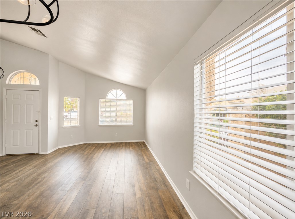 2436 Twin Flower Circle Property Photo 7