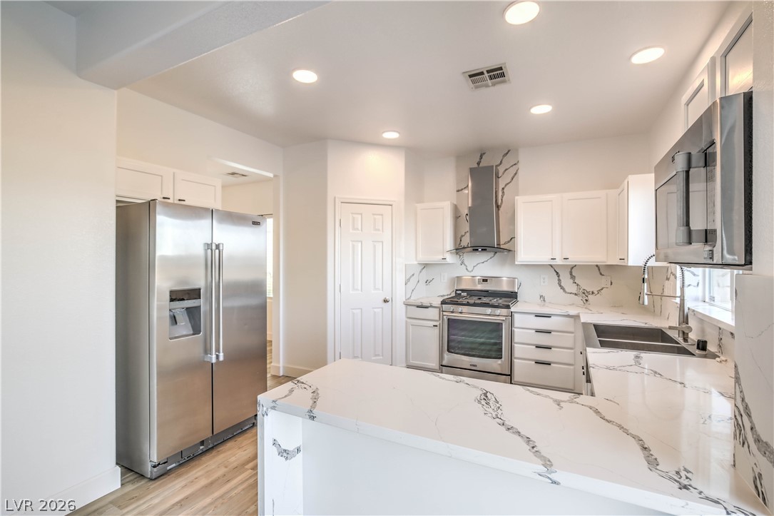 2840 Blythswood Square Property Photo 1
