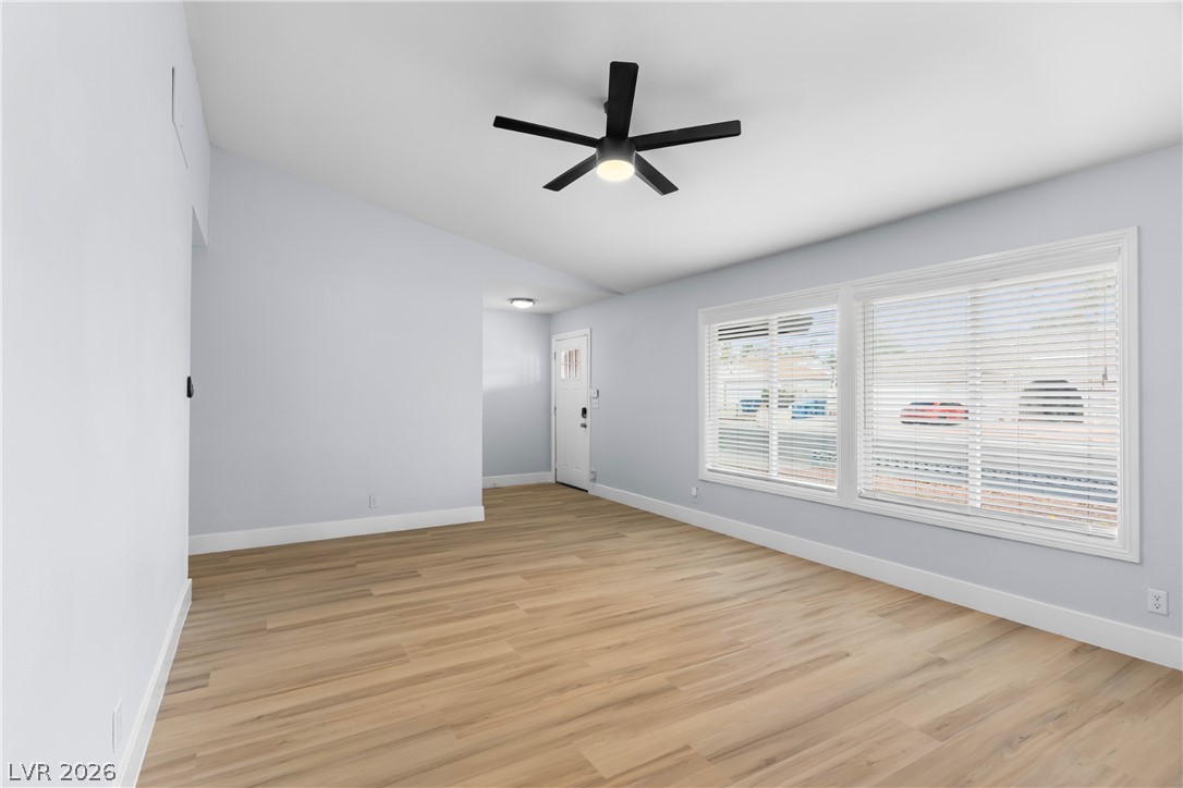 3219 Anacapa Way Property Photo 8