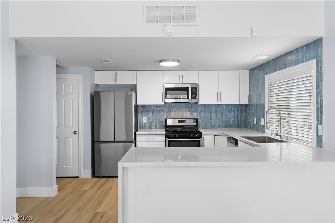 3219 Anacapa Way Property Photo 11