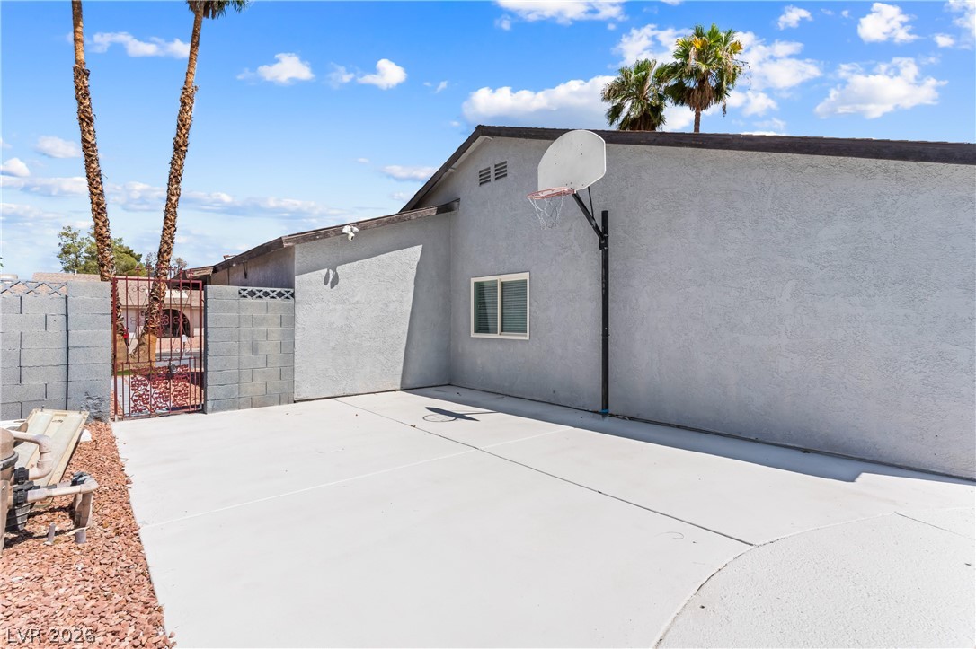 3219 Anacapa Way Property Photo 39