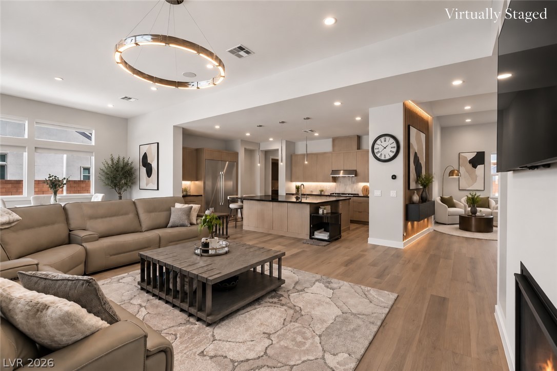 8811 Italian Trotter Court Property Photo 9