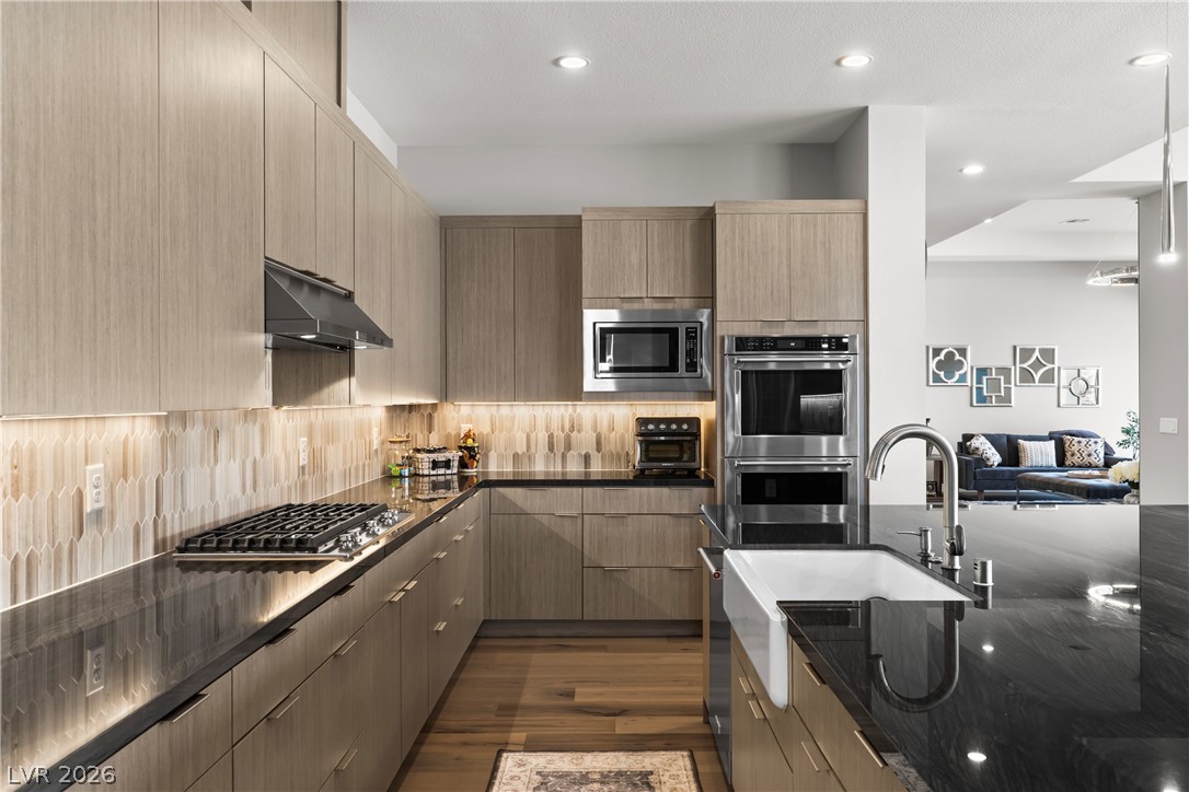8811 Italian Trotter Court Property Photo 11