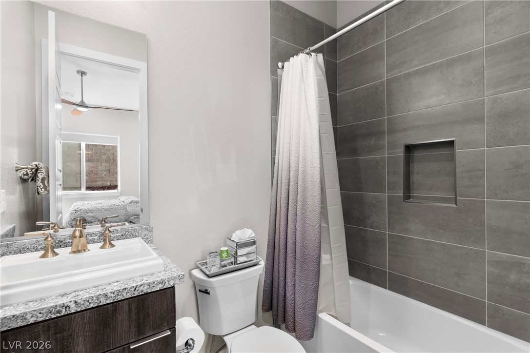 8811 Italian Trotter Court Property Photo 19