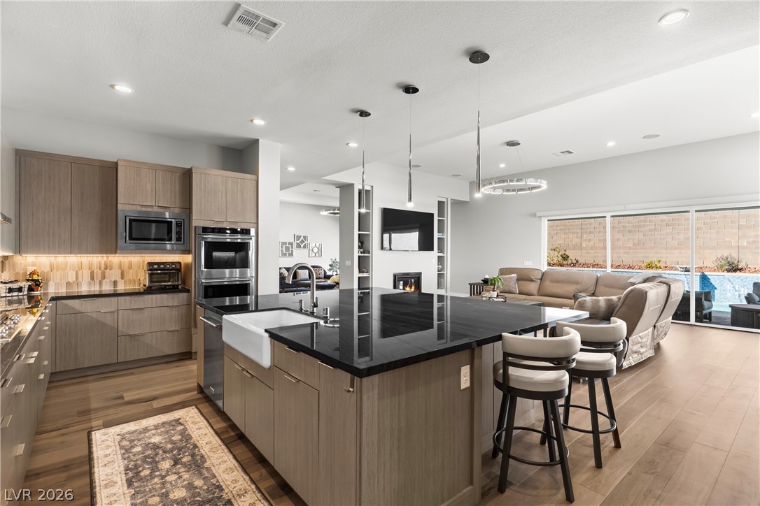 8811 Italian Trotter Court Property Photo 32