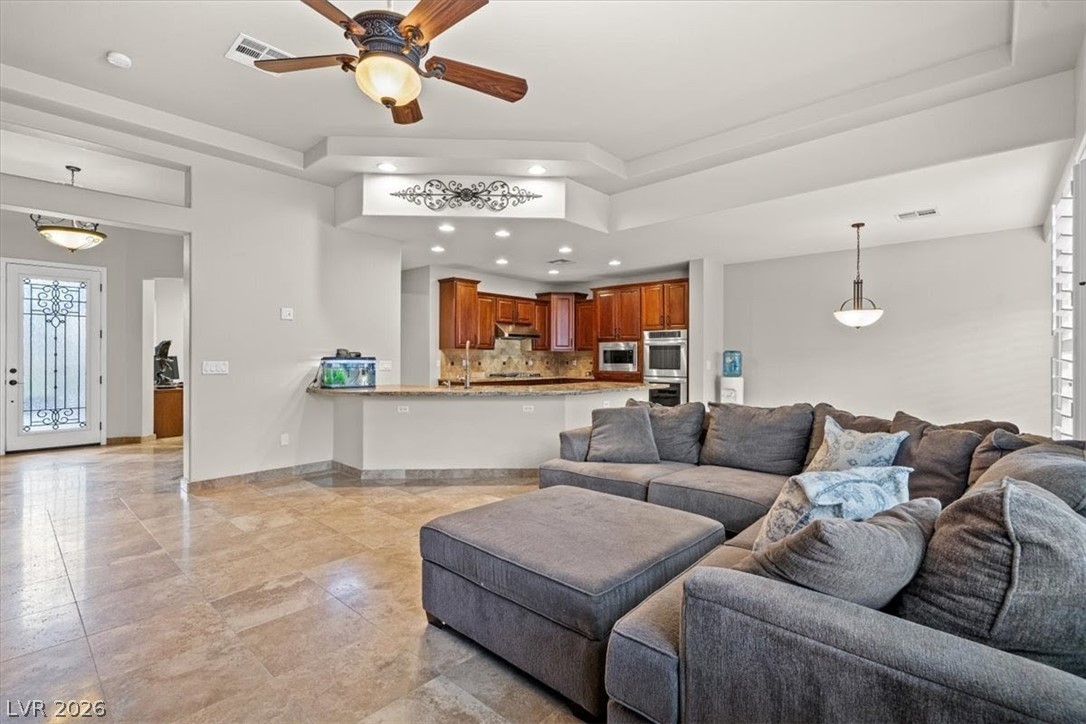 11388 Orazio Drive Property Photo 13